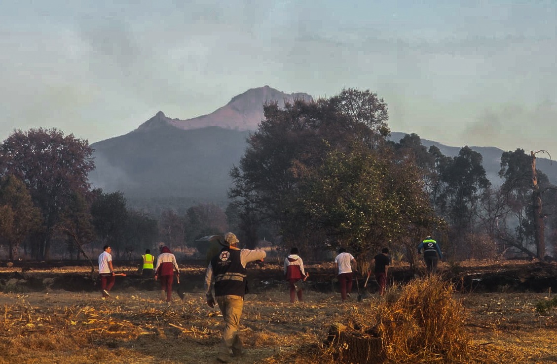 Brigada de Protección Civil de Chiautempan sofoca cuatro incendios
